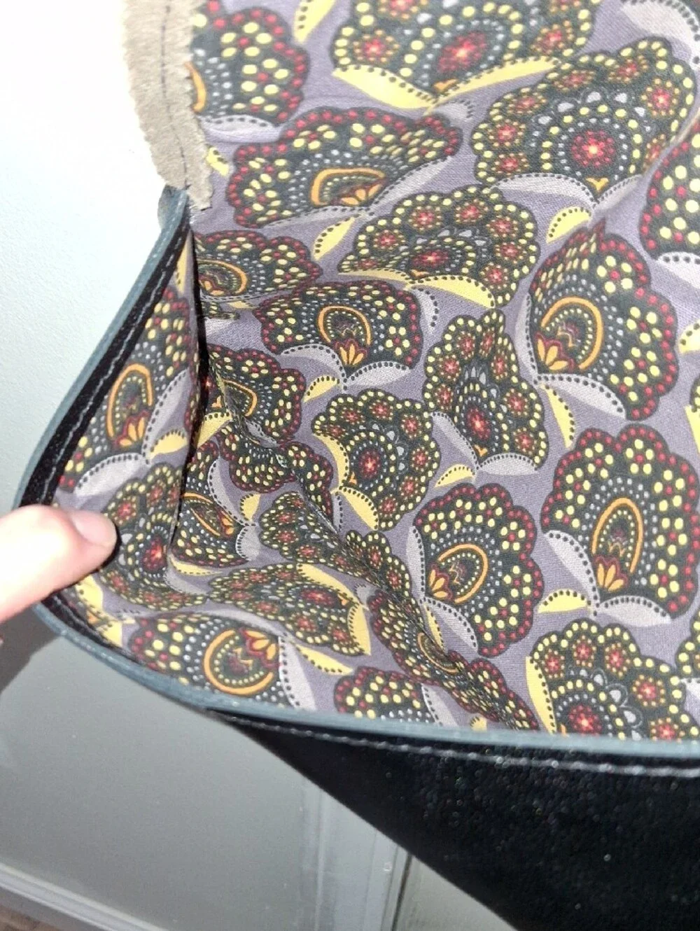 Liberina Bags Handmade Leather and Velvet Retro Clutch